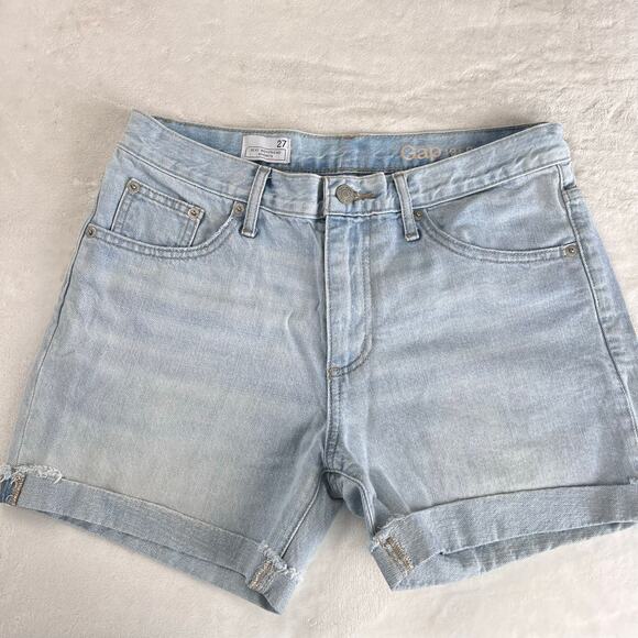 Gap Sexy Boyfriend denim Jean shorts women’s size 27 light wash - Picture 1 of 9